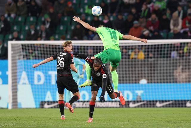 Yabo Sports-穆雷焦点对战，Karsa与70激战C9分钟，出色发挥胜负难料！全场沸腾不已-Yabo Sports