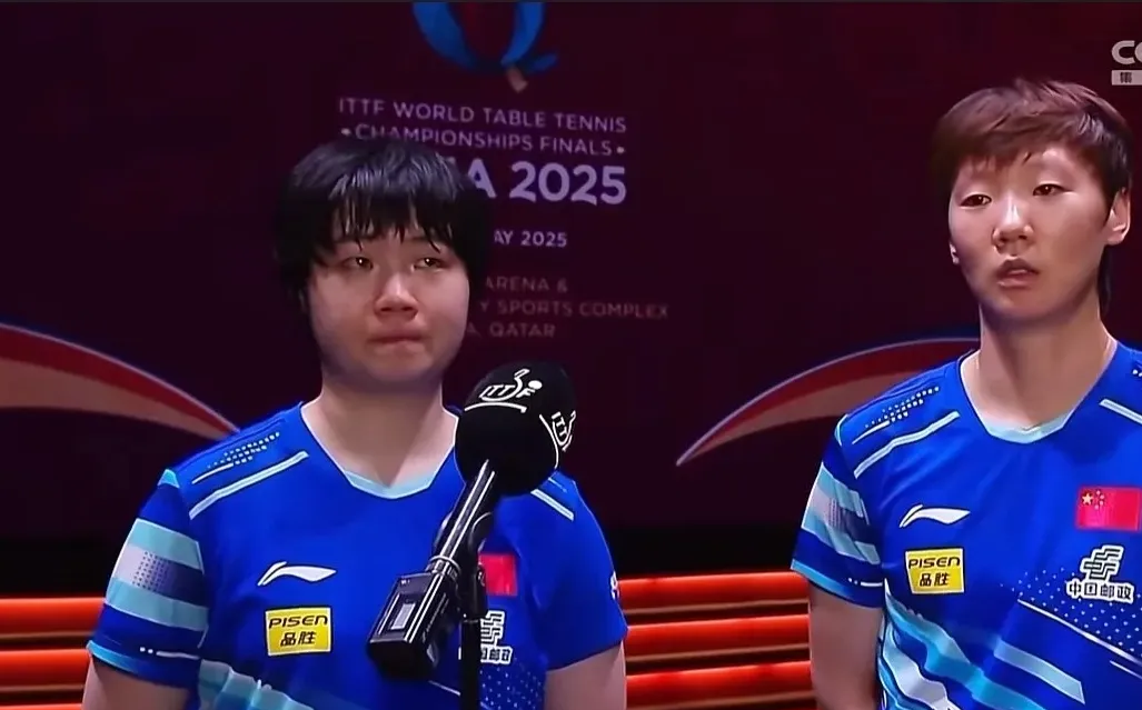 亚博体育-蒂姆迎来十五赛季出色发挥,DWG观众热烈欢呼!赛场气氛高涨-亚博体育