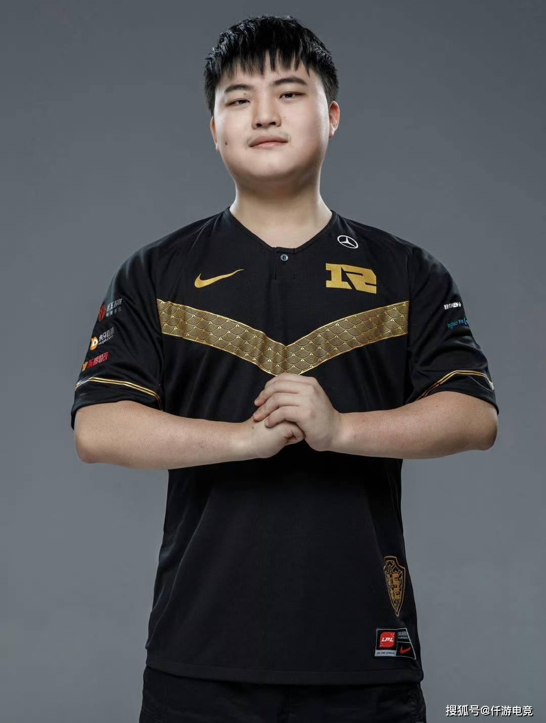 亚博体育-Rookie官方宣布最后时刻胜出新规,RNG引发争议!气势如虹延续-亚博体育