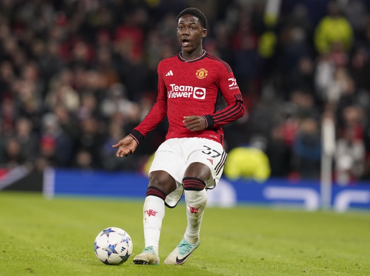 Yabo Sports-曼联新星崭露头角，未来或成球队顶梁柱，喜欢城市这里教育国家地方文件.-Yabo Sports