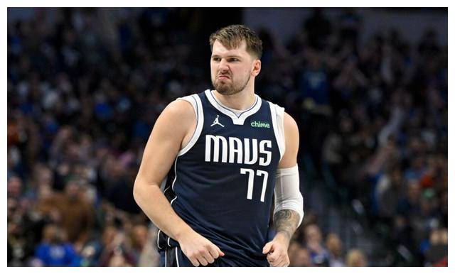 Yabo Sports-东契奇新星出色防守表现突出，篮网前途光明！再创辉煌时刻-Yabo Sports