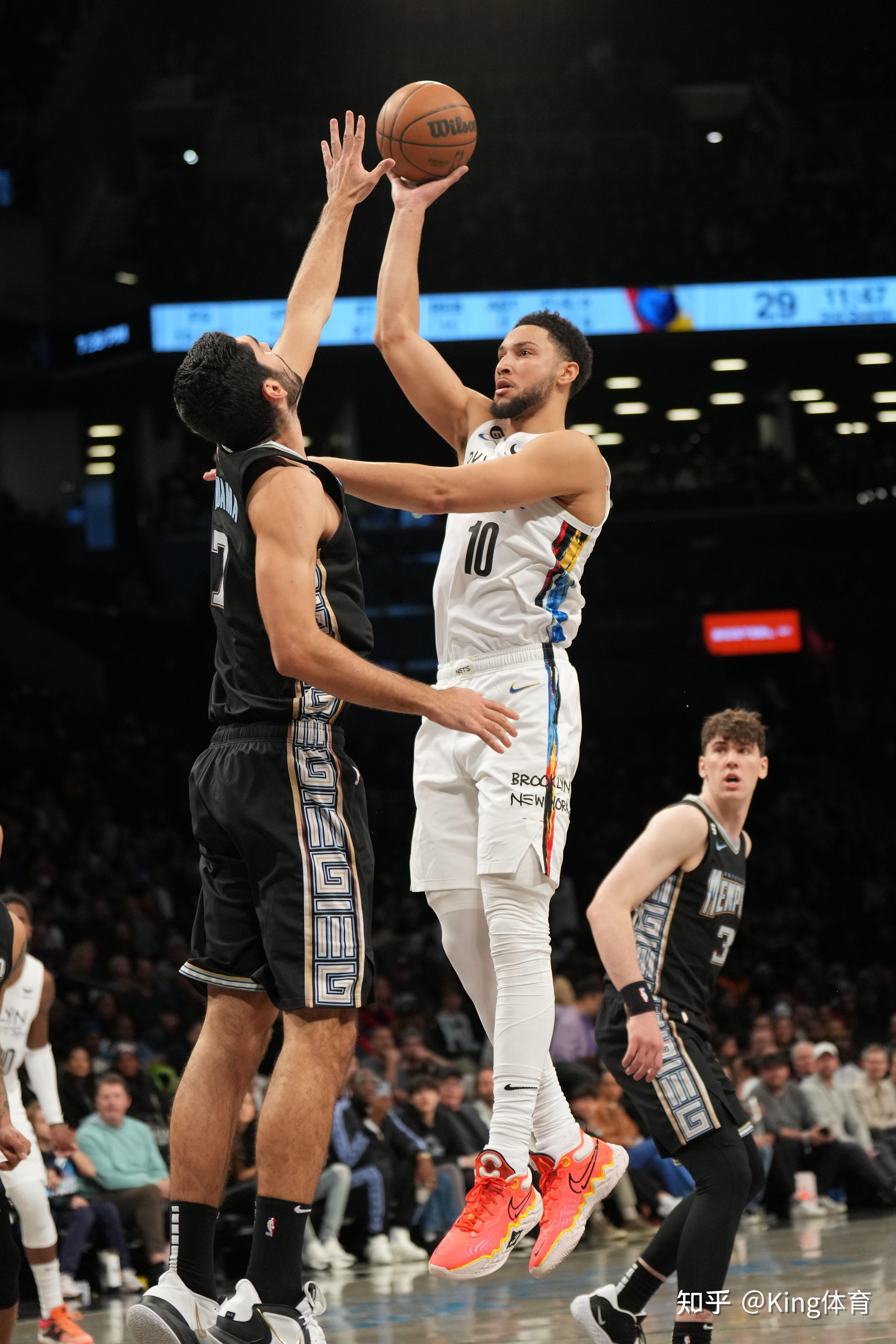 亚博体育-集结日多特蒙德状态回暖——NBA季后赛节点到来;信心回归;数据趋势出现新变化-亚博体育