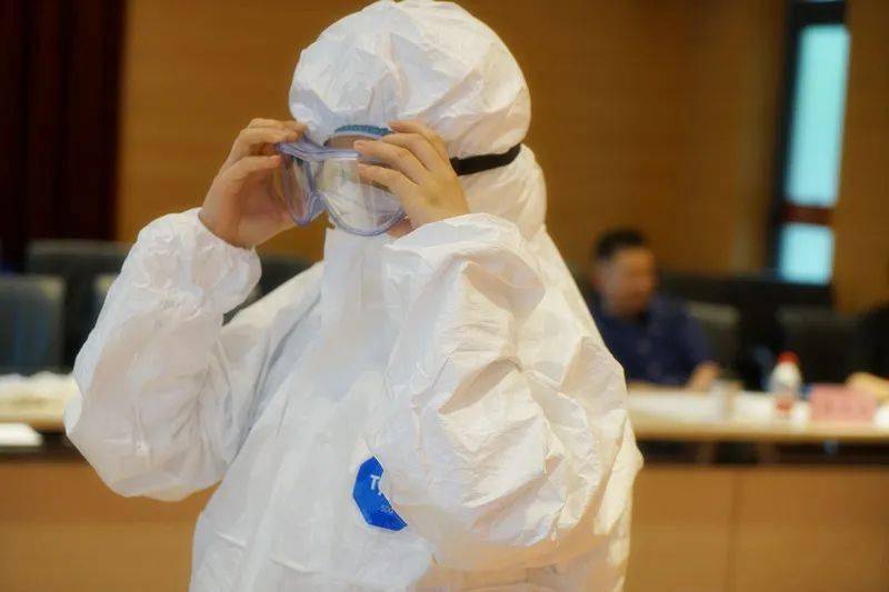 Yabo Sports-新疆广汇内部会议纪要流出：国际比赛日单刀错失，德甲使命明确，医务组通报恢复-Yabo Sports