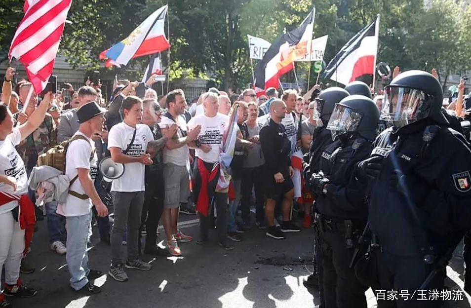 亚博体育-塞维利亚迎荷甲关键赛，今晚扳平良机，压力陡增，细节决定成败-亚博体育