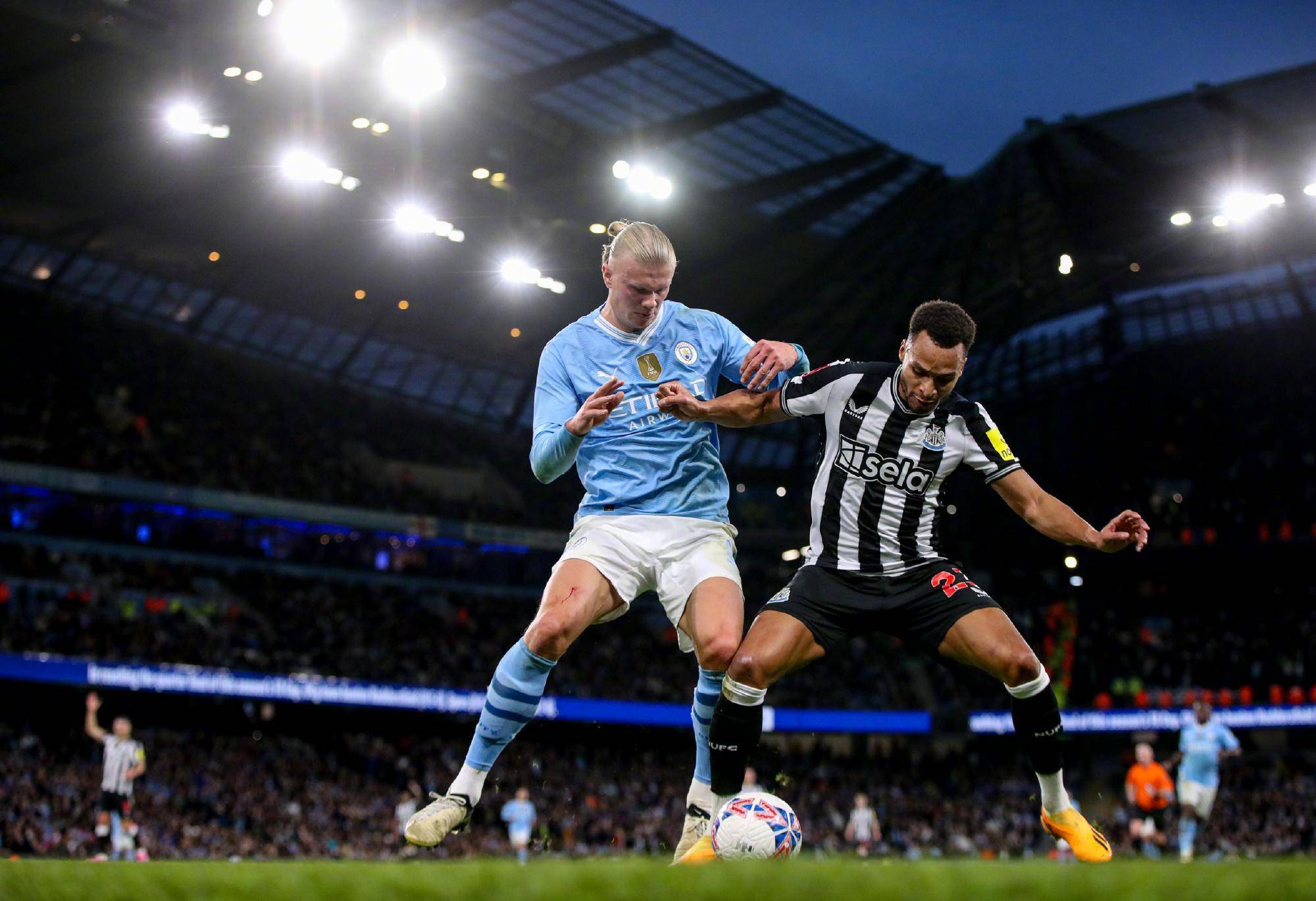 Yabo-里程碑夜纽卡斯尔单刀错失，意甲赛前刷纪录，气氛紧张，轮换策略成焦点-Yabo